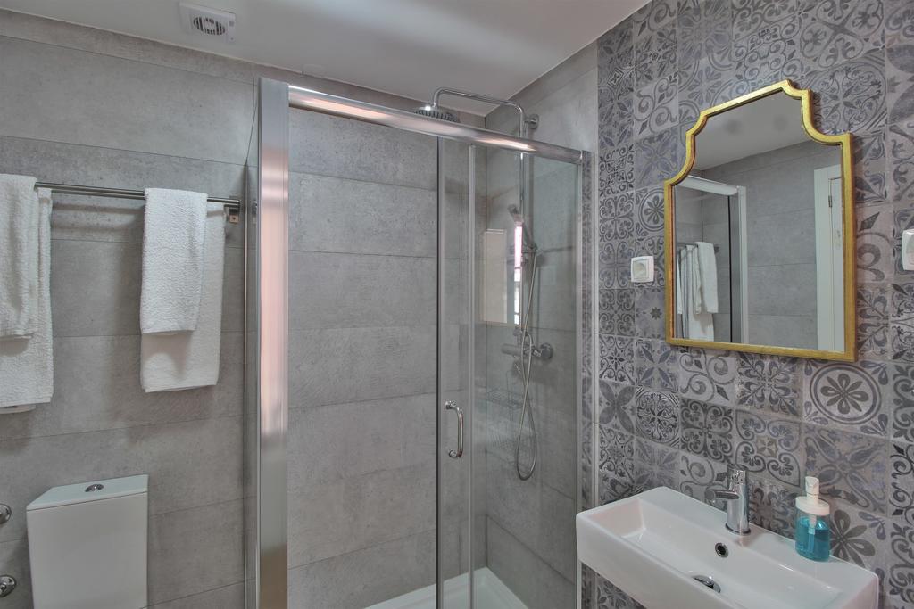 Vandrerhjem Stay Inn Lisbon Hostel *